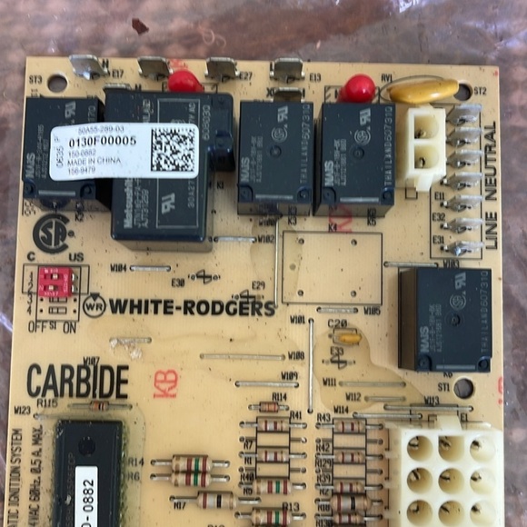 White Rodgers 50A55-289-03 Goodman Furnace Ignition System Board - Picture 3 of 4